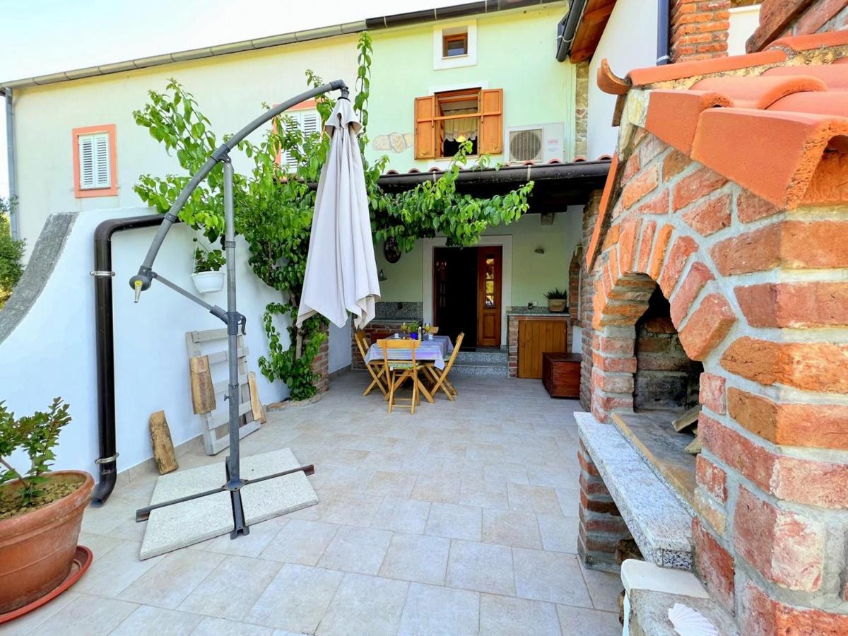 Casa Bella Holiday Home Rab Mundanije 外观 照片